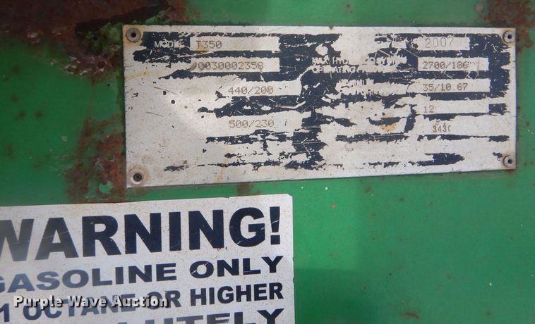 image for item KS9933 2007 JLG T350  boom lift