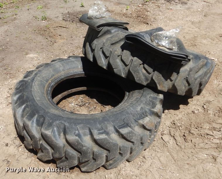 image for item KS9943 (2) tires and tubes