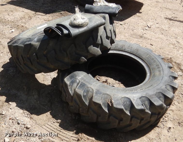 image for item KS9943 (2) tires and tubes