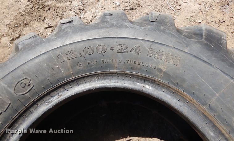 image for item KS9943 (2) tires and tubes