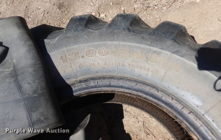 image for item KS9943 (2) tires and tubes