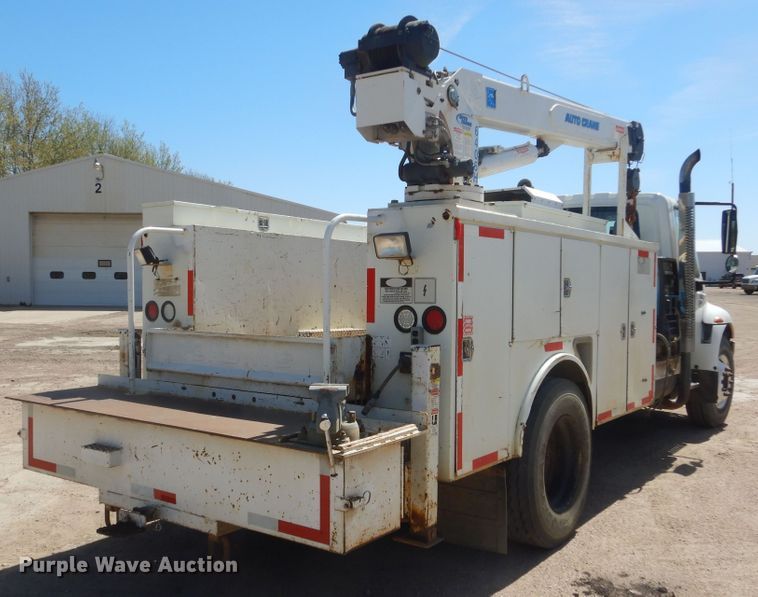 image for item KS9948 2006 International 4200  utility / service truck