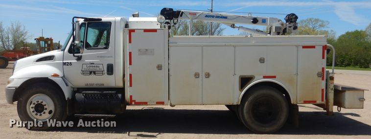 image for item KS9948 2006 International 4200  utility / service truck