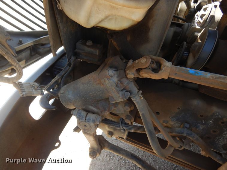 image for item KS9948 2006 International 4200  utility / service truck