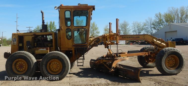 image for item KS9950 1975 Caterpillar 12G  motor grader