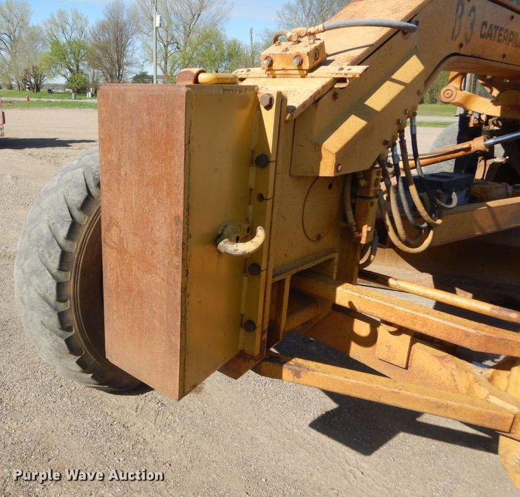 image for item KS9950 1975 Caterpillar 12G  motor grader