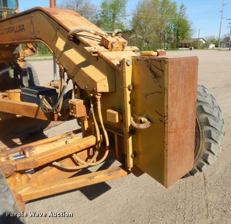 image for item KS9950 1975 Caterpillar 12G  motor grader