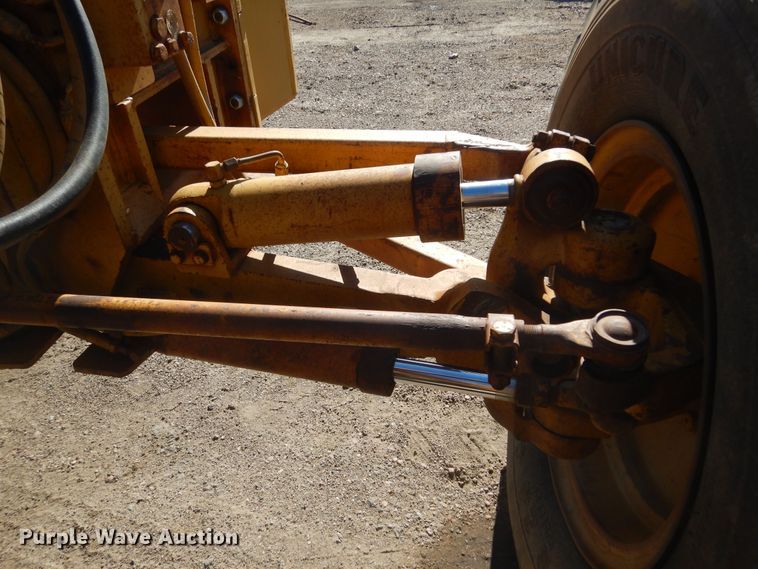 image for item KS9950 1975 Caterpillar 12G  motor grader