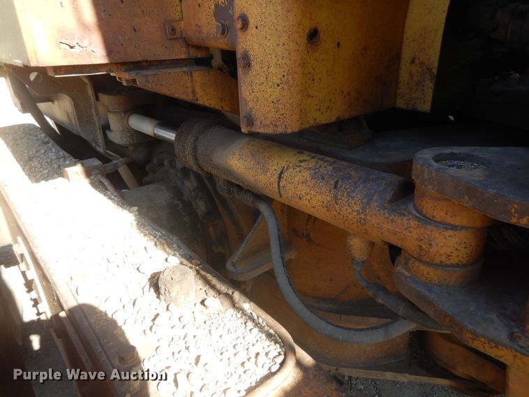 image for item KS9950 1975 Caterpillar 12G  motor grader