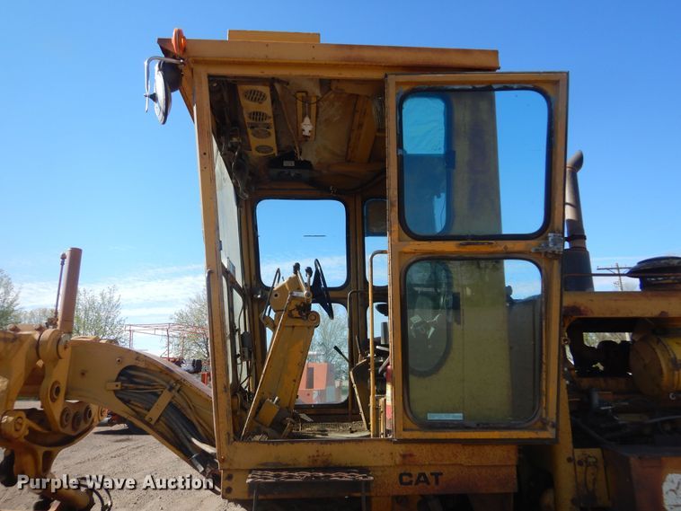 image for item KS9950 1975 Caterpillar 12G  motor grader