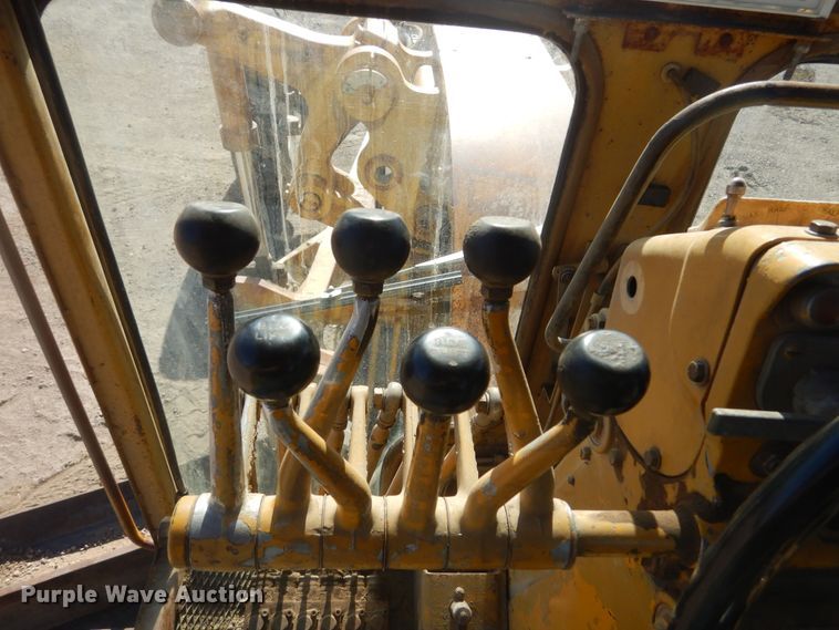 image for item KS9950 1975 Caterpillar 12G  motor grader