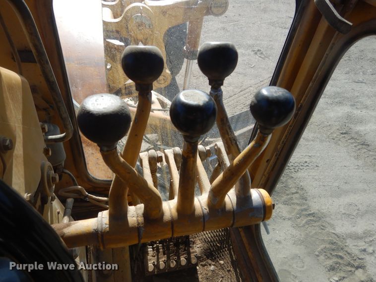 image for item KS9950 1975 Caterpillar 12G  motor grader