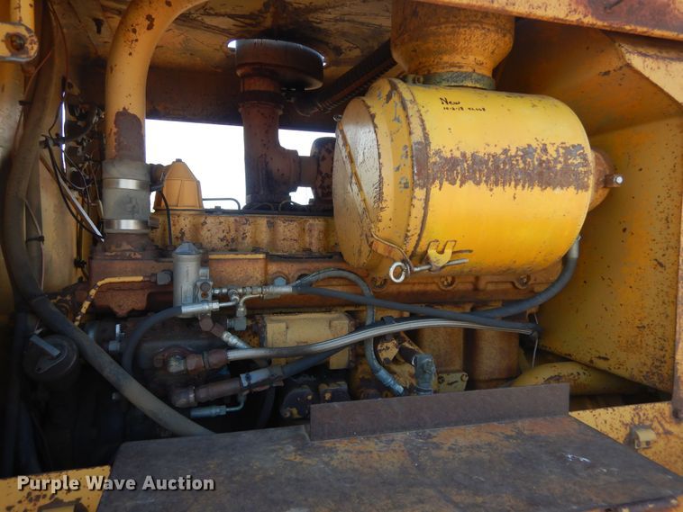 image for item KS9950 1975 Caterpillar 12G  motor grader