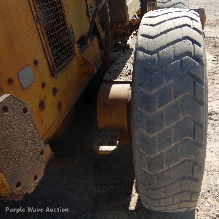 image for item KS9950 1975 Caterpillar 12G  motor grader