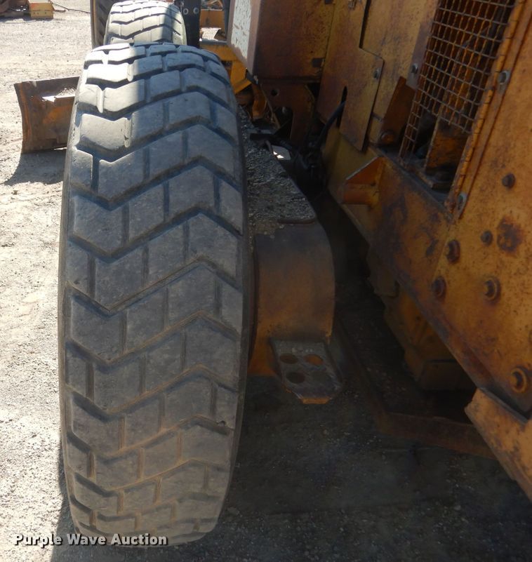 image for item KS9950 1975 Caterpillar 12G  motor grader