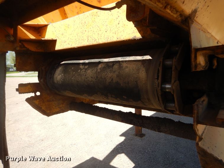 image for item KS9951 1986 Trail King OLB-339  live bottom trailer