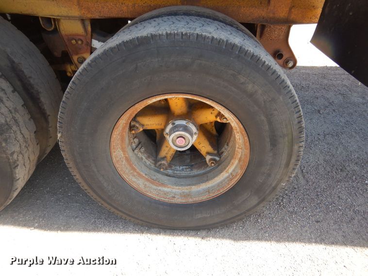 image for item KS9951 1986 Trail King OLB-339  live bottom trailer