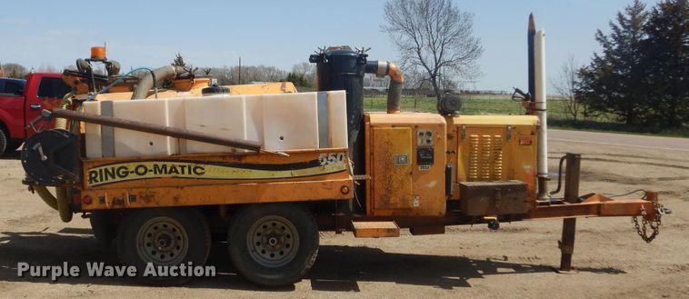 image for item KS9972 2006 Ring-o-matic 550  vacuum excavator
