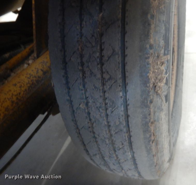 image for item KS9972 2006 Ring-o-matic 550  vacuum excavator