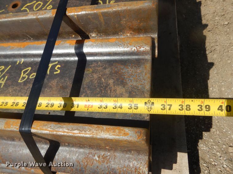 image for item KS9973 (86) 36" W single grouser track pads