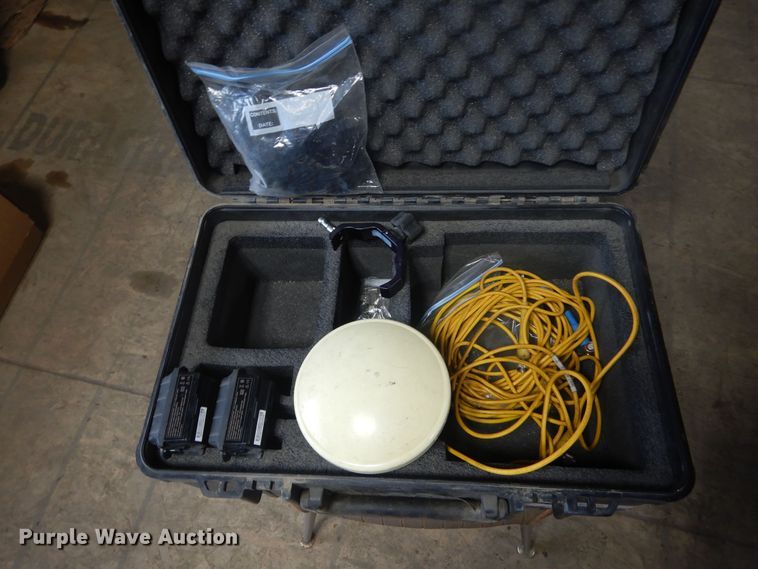 image for item KS9980 Trimble GPS units