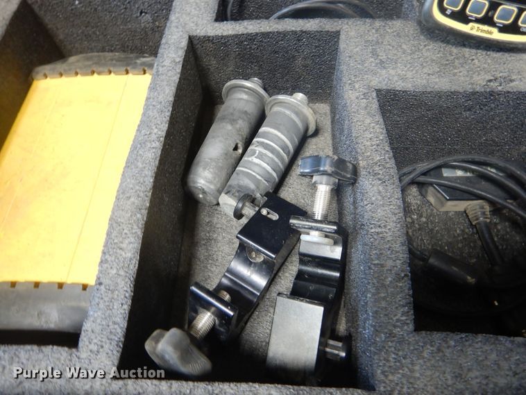 image for item KS9980 Trimble GPS units