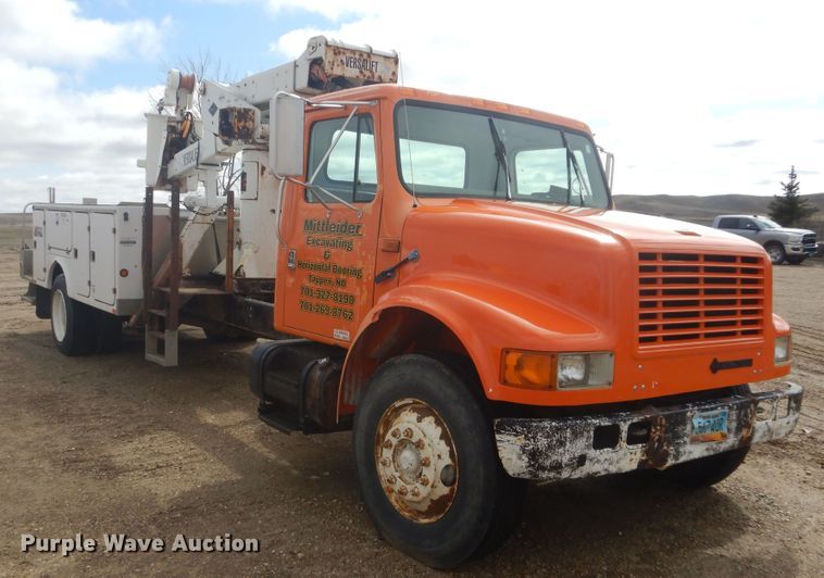 image for item KT9008 1996 International 4700  bucket truck