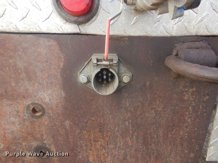 image for item KT9008 1996 International 4700  bucket truck