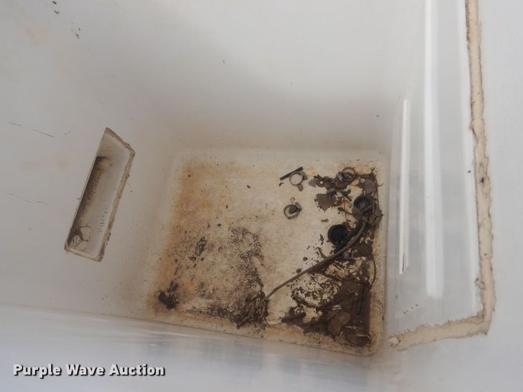 image for item KT9008 1996 International 4700  bucket truck