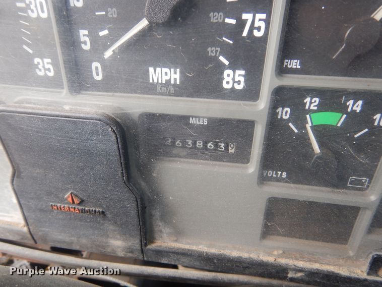 image for item KT9008 1996 International 4700  bucket truck