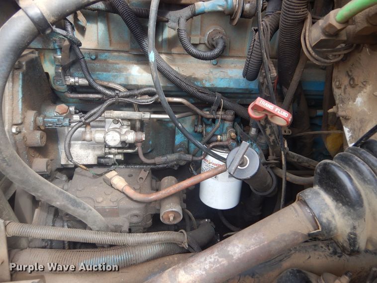 image for item KT9008 1996 International 4700  bucket truck