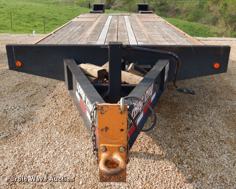 image for item MF9063 2007 Redi Haul R25210  equipment trailer