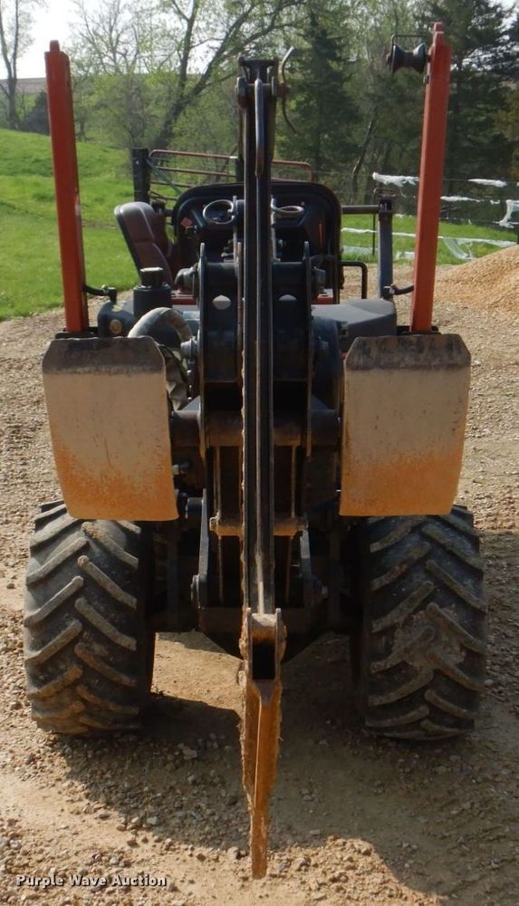 image for item MF9066 2007 Ditch Witch 420SX  cable plow