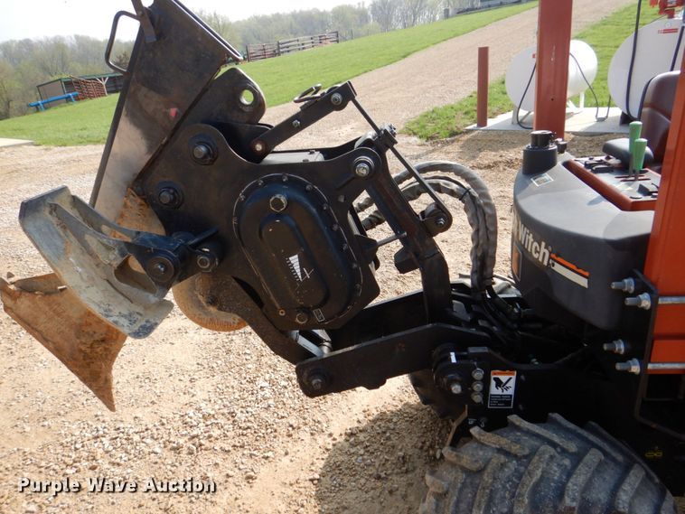 image for item MF9066 2007 Ditch Witch 420SX  cable plow