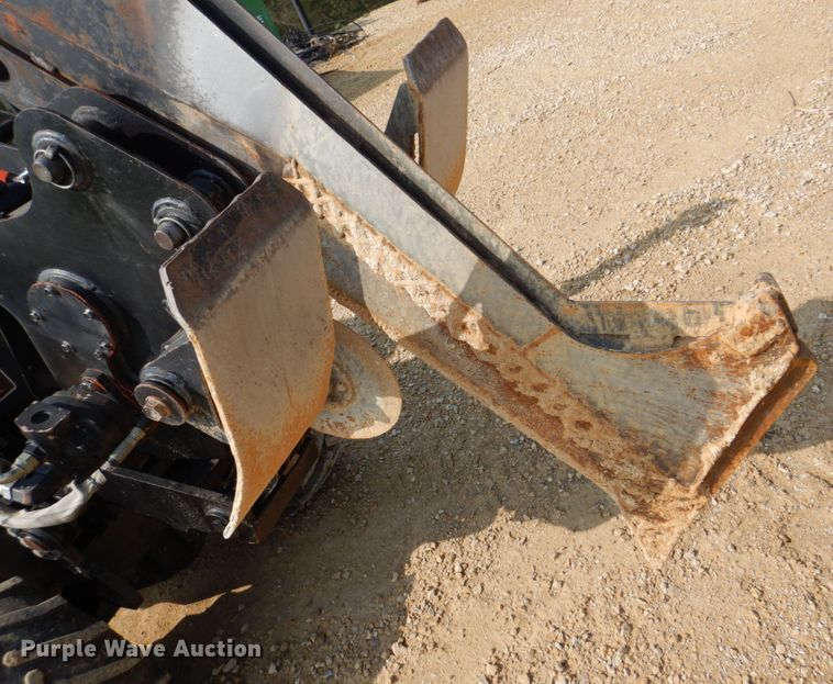 image for item MF9066 2007 Ditch Witch 420SX  cable plow