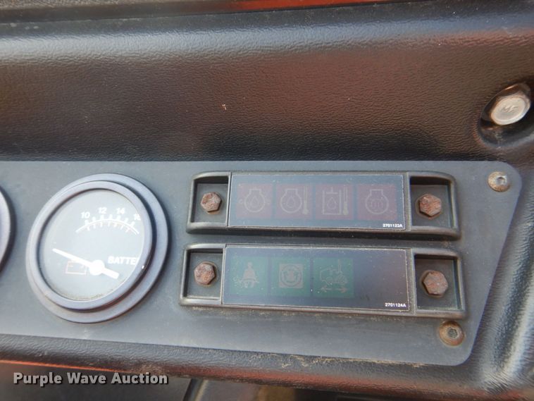 image for item MF9066 2007 Ditch Witch 420SX  cable plow