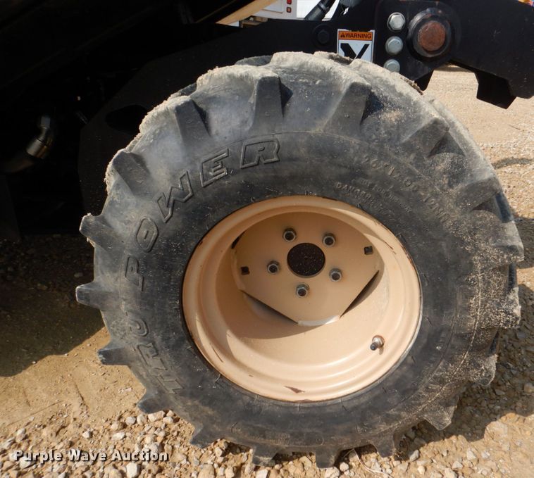 image for item MF9066 2007 Ditch Witch 420SX  cable plow