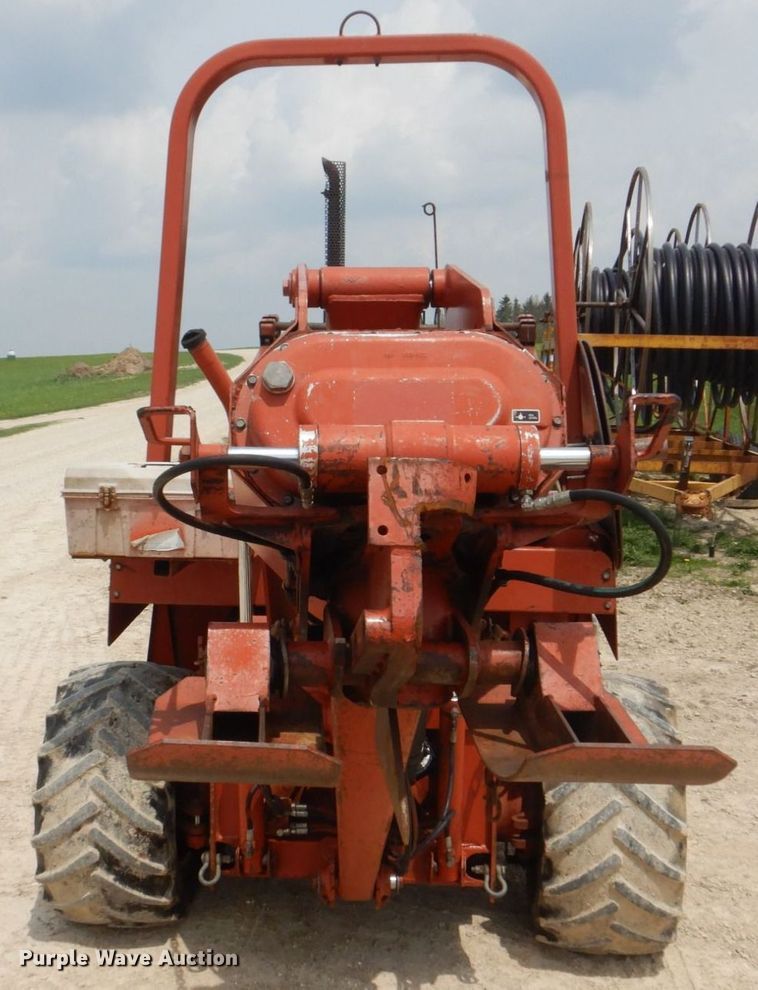 image for item MF9068 Ditch Witch 5110  vibratory cable plow