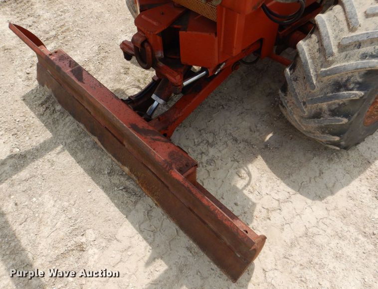 image for item MF9068 Ditch Witch 5110  vibratory cable plow