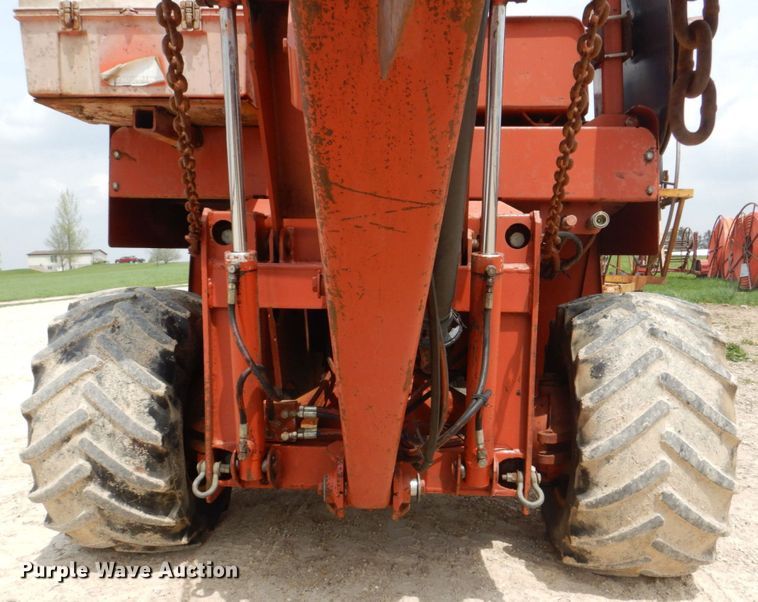 image for item MF9068 Ditch Witch 5110  vibratory cable plow