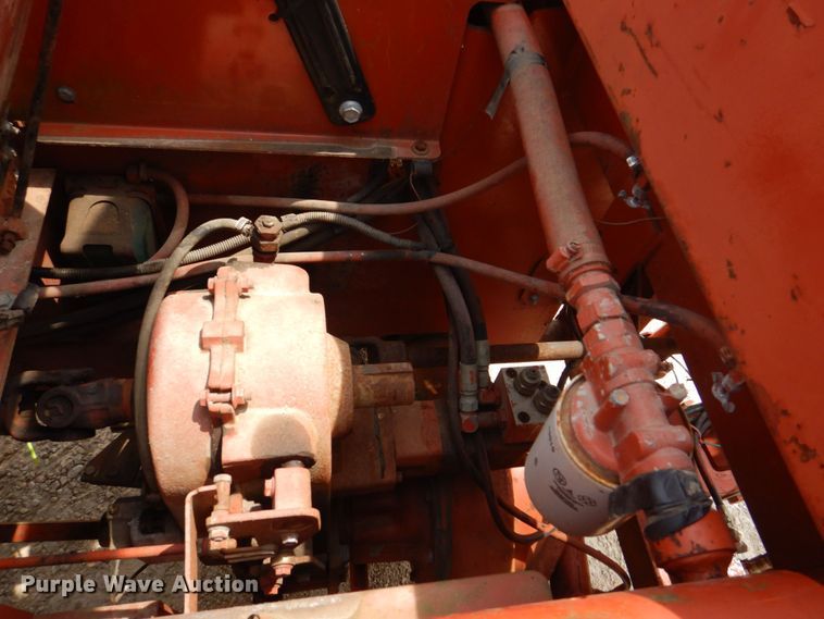 image for item MF9068 Ditch Witch 5110  vibratory cable plow