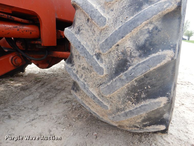 image for item MF9068 Ditch Witch 5110  vibratory cable plow