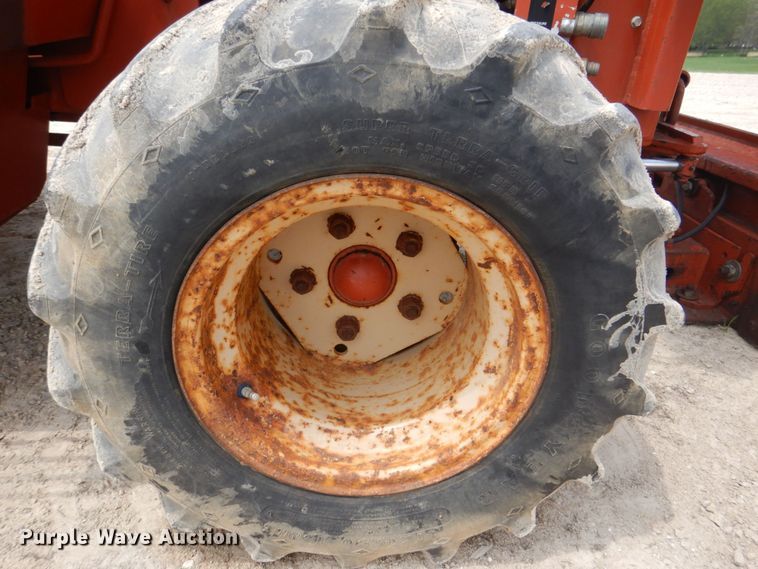 image for item MF9068 Ditch Witch 5110  vibratory cable plow