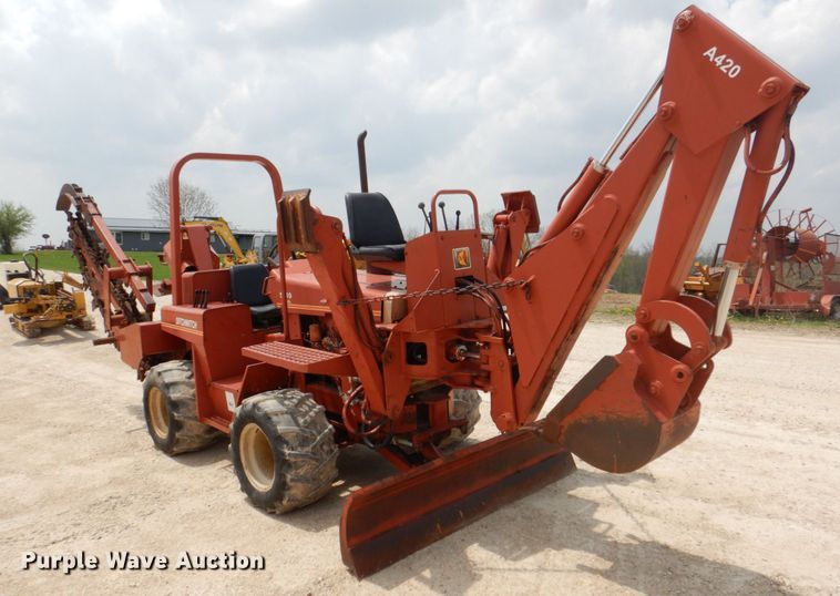 image for item MF9069 Ditch Witch 5010  trencher