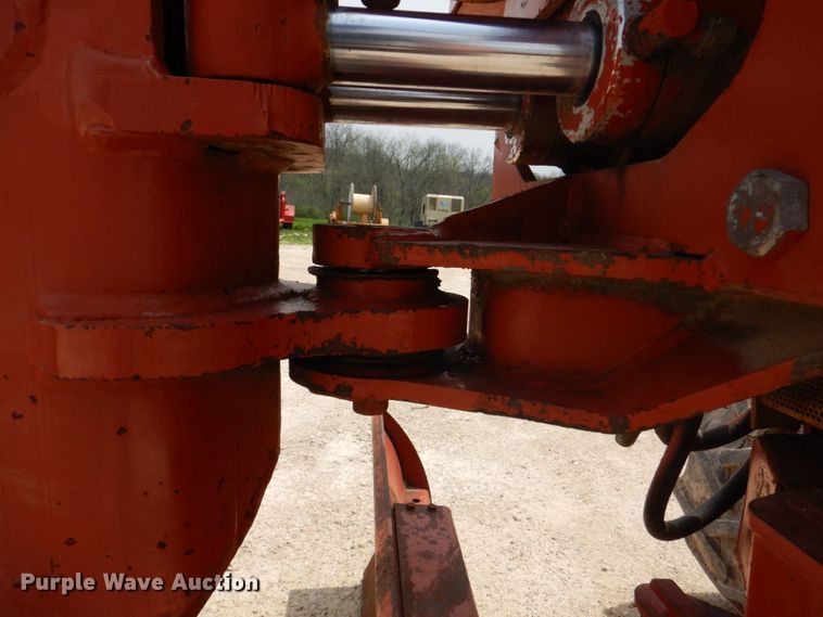 image for item MF9069 Ditch Witch 5010  trencher