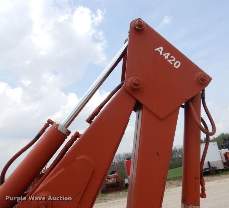 image for item MF9069 Ditch Witch 5010  trencher