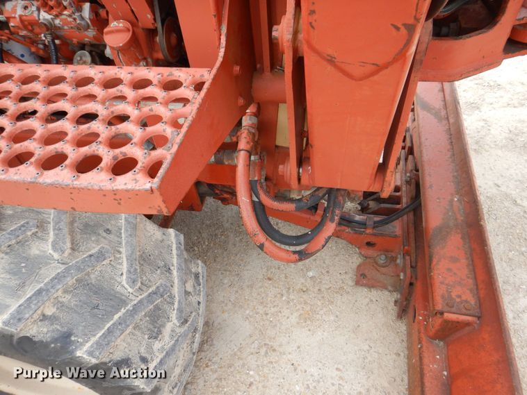 image for item MF9069 Ditch Witch 5010  trencher