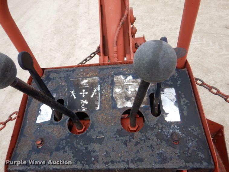 image for item MF9069 Ditch Witch 5010  trencher