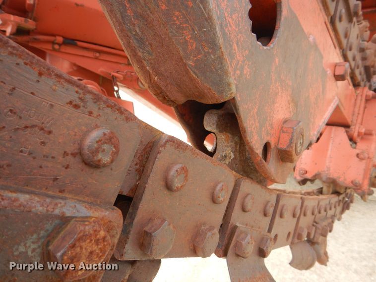 image for item MF9069 Ditch Witch 5010  trencher