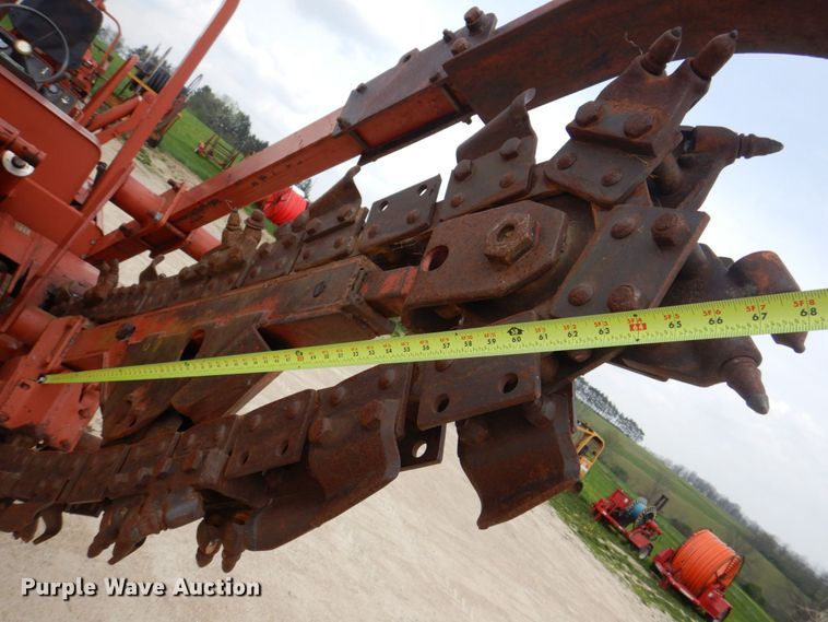 image for item MF9069 Ditch Witch 5010  trencher